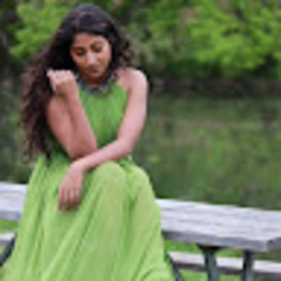 neeli_aj